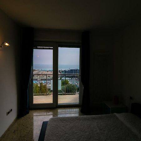 Le Murrine Frontemare Apartment Seaview Sottomarina Exterior photo