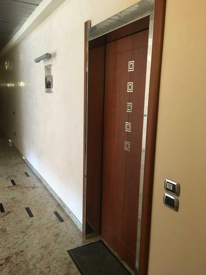 Le Murrine Frontemare Apartment Seaview Sottomarina Exterior photo